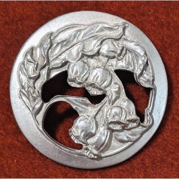 Vintage 1989 Seagull Pewter Brooch Pin Lily Of The Valley Round 1 3/4" Canada - Picture 1 of 7